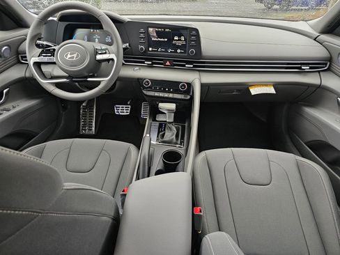 New 2026 Hyundai Elantra Sport image 15