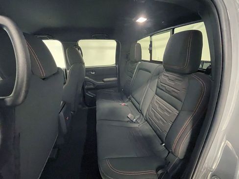 Used 2025 Nissan Frontier PRO-4X image 22