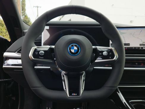 New 2026 BMW i7 eDrive50 w/ M Sport Package image 11