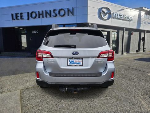 Used 2015 Subaru Outback 2.5i Limited image 6