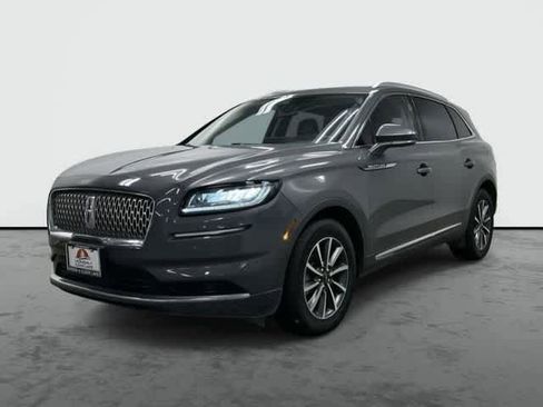 Used 2022 Lincoln Nautilus FWD image 1