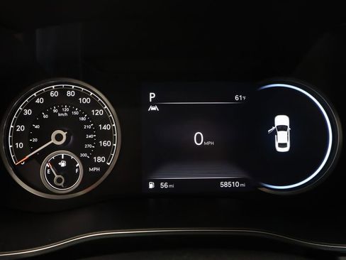 Used 2023 Genesis G70 2.0T w/ Sport Prestige Package image 30