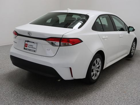 Certified 2024 Toyota Corolla LE FWD image 7