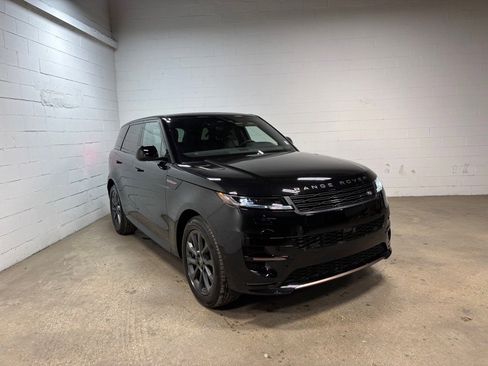 New 2025 Land Rover Range Rover Sport Dynamic SE image 4