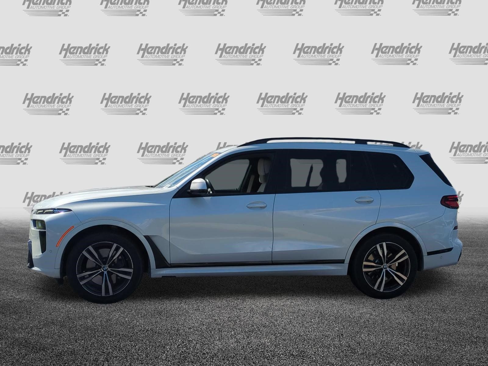 Used 2024 BMW X7 xDrive40i w/ Executive Package AWD/4WD image 46