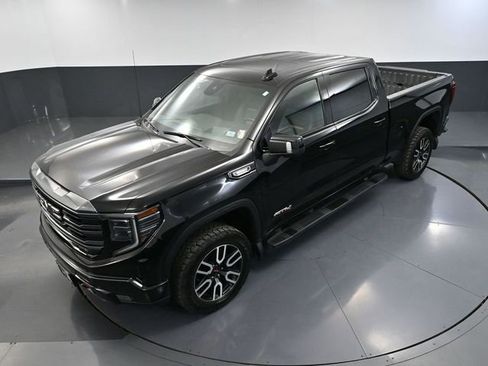 Used 2023 GMC Sierra 1500 AT4 w/ Technology Package AWD/4WD image 65