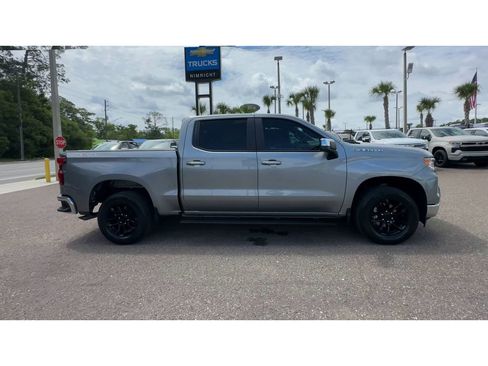 Used 2023 Chevrolet Silverado 1500 LT AWD/4WD image 9