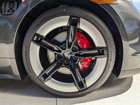 New 2025 Porsche Taycan 4S image 26