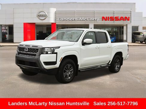 Used 2025 Nissan Frontier SV AWD/4WD image 9