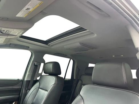 Used 2018 Chevrolet Tahoe LT w/ LT Signature Package image 25