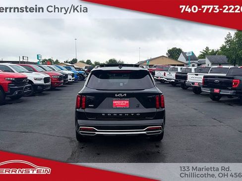 Used 2022 Kia Sorento SX AWD/4WD image 32
