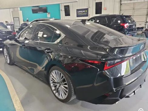 Used 2024 Lexus IS 350 F Sport RWD image 15