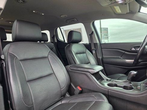 Used 2019 GMC Acadia SLT FWD image 21