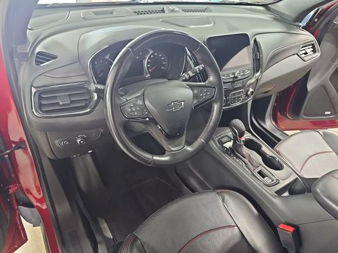 Certified 2022 Chevrolet Equinox RS w/ RS Leather Package AWD/4WD image 21