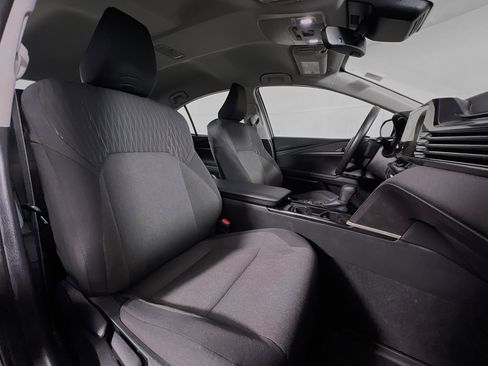 Used 2025 Toyota Camry LE w/ Convenience Package FWD image 23