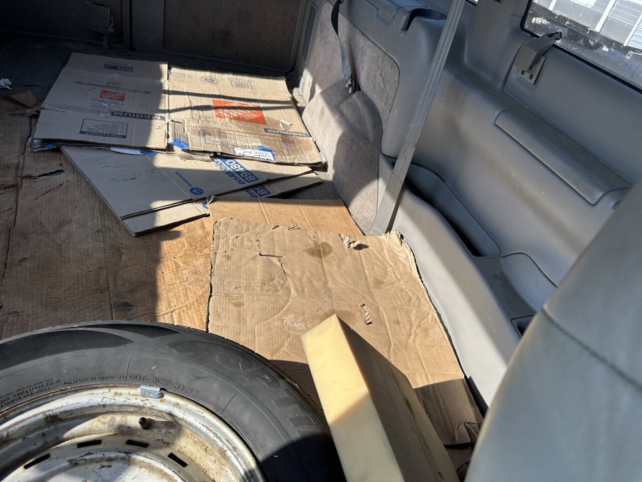 Used 1998 Chevrolet Astro Passenger RWD image 21