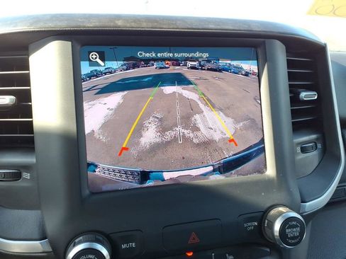 Used 2021 RAM 1500 Big Horn image 14