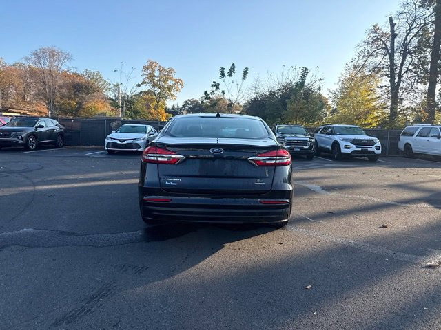 Used 2020 Ford Fusion SE FWD image 7