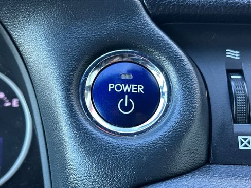 Used 2015 Lexus CT 200h w/ F Sport w/Nuluxe Interior image 23