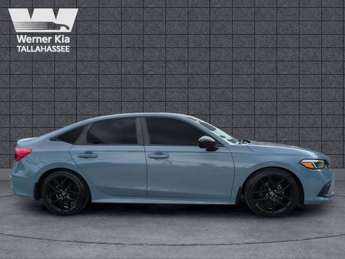 Used 2022 Honda Civic Sport image 4