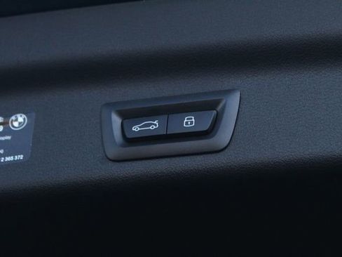 Used 2025 BMW X1 xDrive28i w/ Technology Package image 9