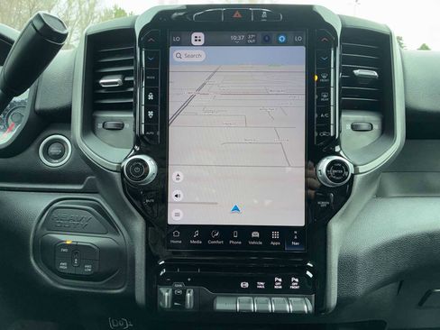 Used 2025 RAM 2500 Tradesman image 19