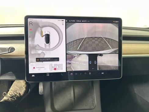 Used 2023 Tesla Model 3 Standard Range image 19