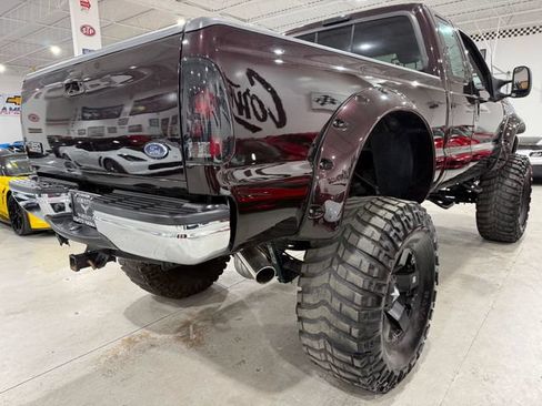 Used 2001 Ford F250 XL AWD/4WD image 5