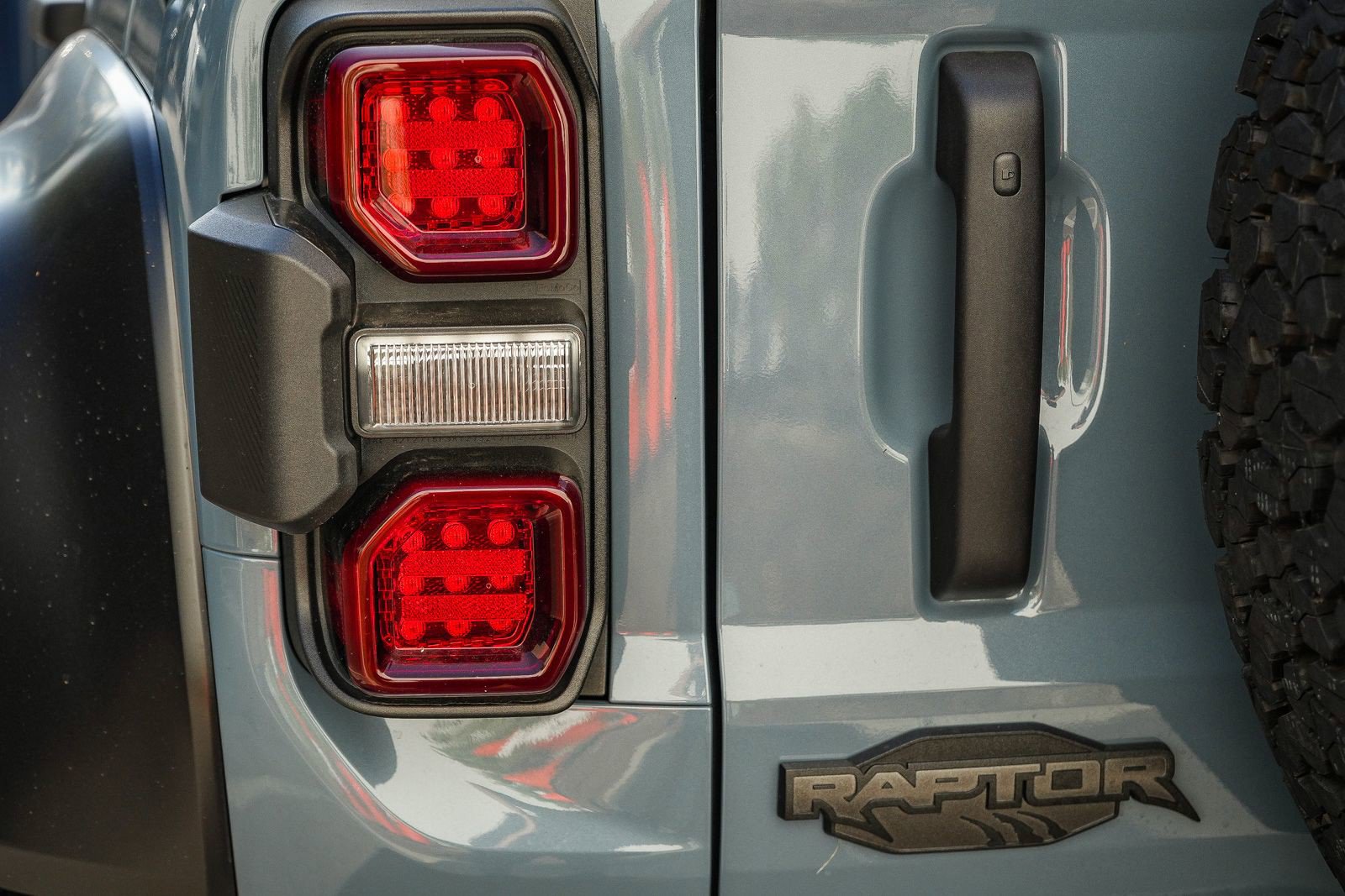 Used 2024 Ford Bronco Raptor AWD/4WD image 8