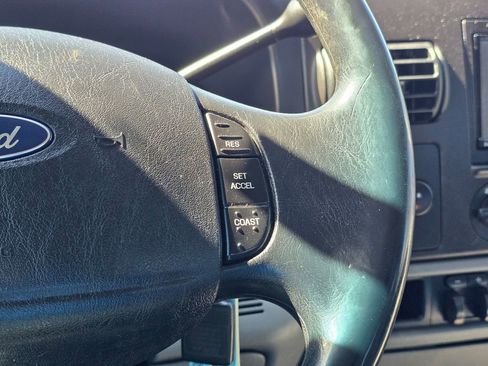 Used 2006 Ford F350 XLT image 33