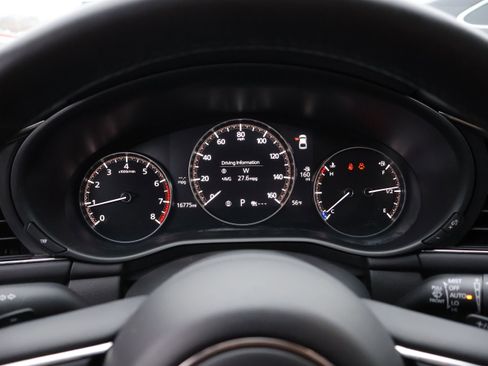 Used 2023 MAZDA MAZDA3 Hatchback w/ Appearance Package image 30