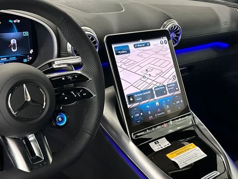 New 2025 Mercedes-Benz SL 43 AMG image 13