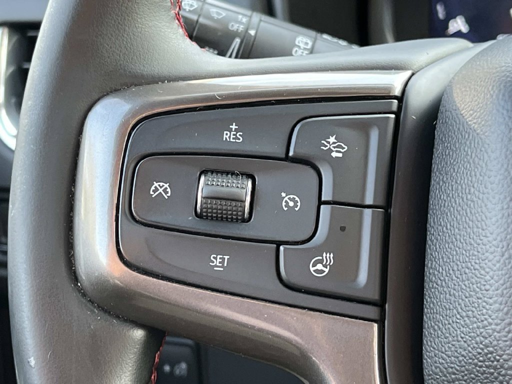Used 2023 Chevrolet Suburban RST w/ Sport Performance Package AWD/4WD image 43