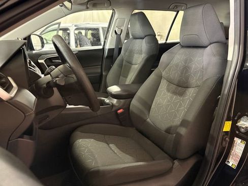 Used 2023 Toyota RAV4 AWD Hybrid image 5