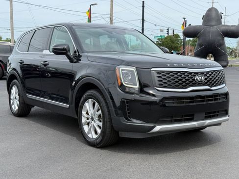 Used 2021 Kia Telluride LX FWD image 2