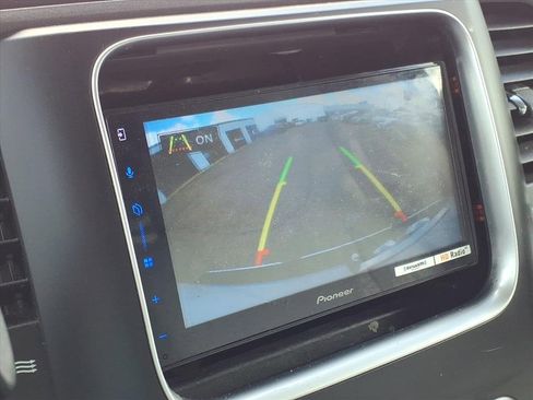 Used 2018 RAM 2500 Tradesman w/ Chrome Appearance Group image 21