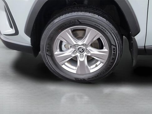 Certified 2023 Toyota RAV4 XLE w/ Convenience Package image 3