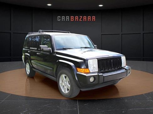 Used 2006 Jeep Commander 4WD image 3