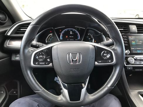 Used 2019 Honda Civic EX-L image 18