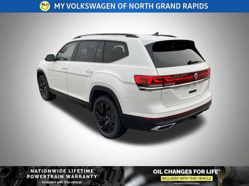 New 2026 Volkswagen Atlas SE image 20