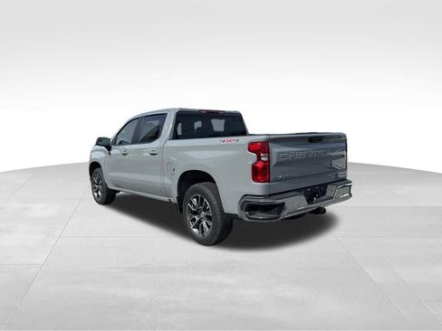 Used 2024 Chevrolet Silverado 1500 LT image 6