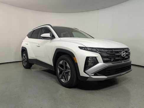 New 2026 Hyundai Tucson SEL FWD image 1