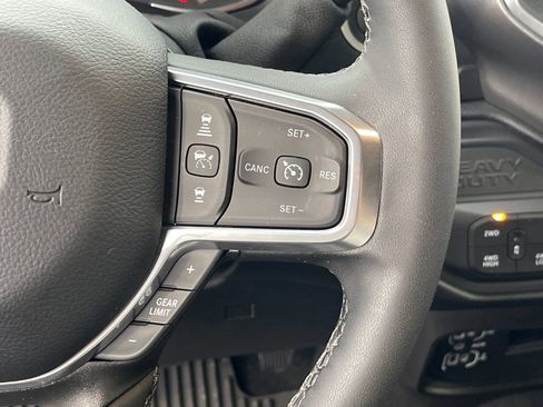 Used 2025 RAM 2500 Laramie image 27