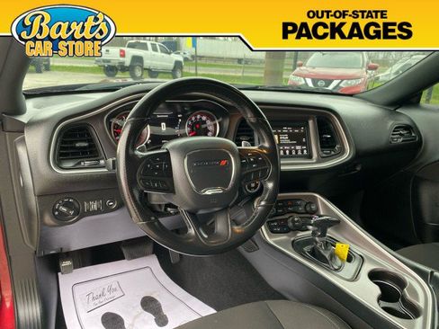 Used 2022 Dodge Challenger GT AWD/4WD image 19