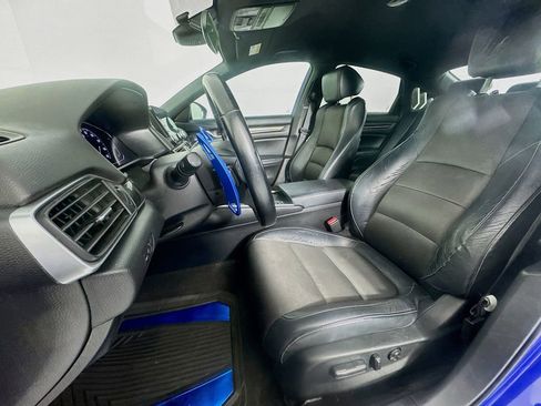 Used 2018 Honda Accord Sport image 24