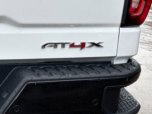 New 2026 GMC Sierra 1500 AT4X AWD/4WD image 8