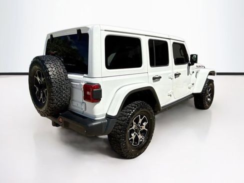 Used 2018 Jeep Wrangler Unlimited Rubicon AWD/4WD image 6