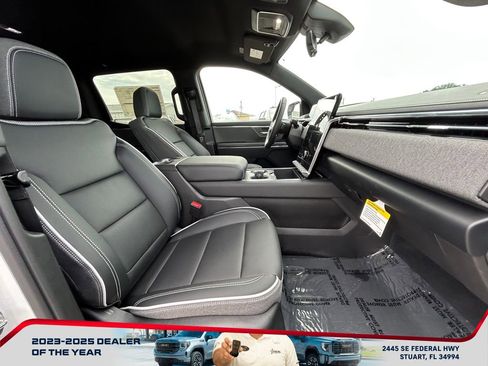 New 2026 GMC Sierra EV Elevation w/ Premium Package image 19