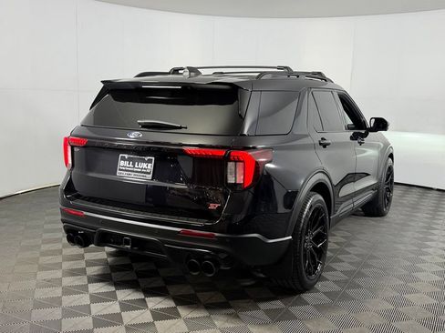 Used 2025 Ford Explorer ST AWD/4WD image 8