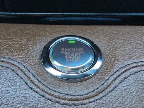 Used 2023 Lincoln Navigator L Reserve image 29